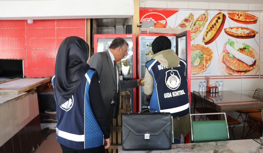BÜYÜKŞEHİR ZABITASI’NDAN LOKANTA VE RESTORAN DENETİMİ